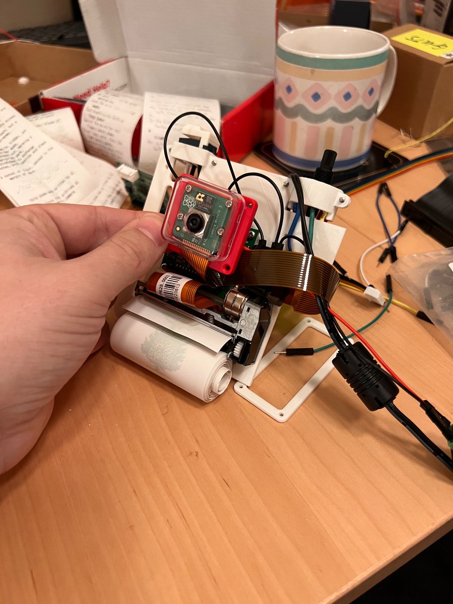 Poetry camera v2.0 is up and running!! 
Awesome coworking session with <a href="/kelin_online/">kelin</a> today