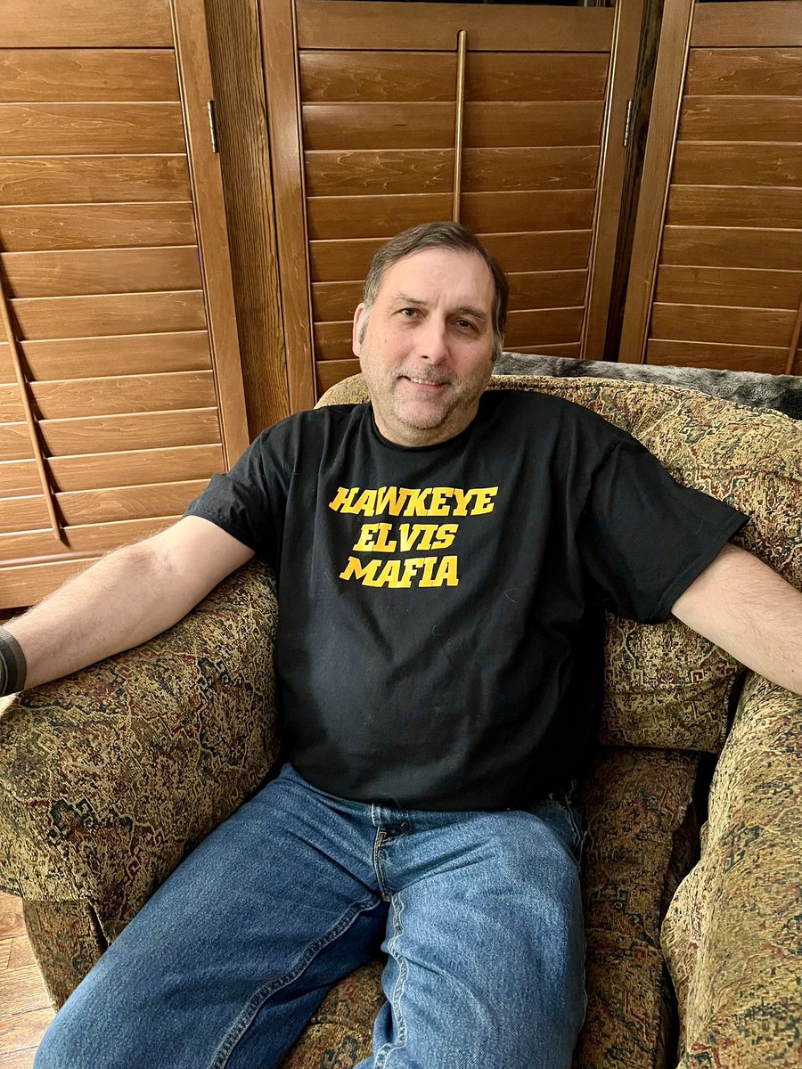 wkennedy3's tweet photo. @HawkeyeElvis https://t.co/pFuf5RtMQ6