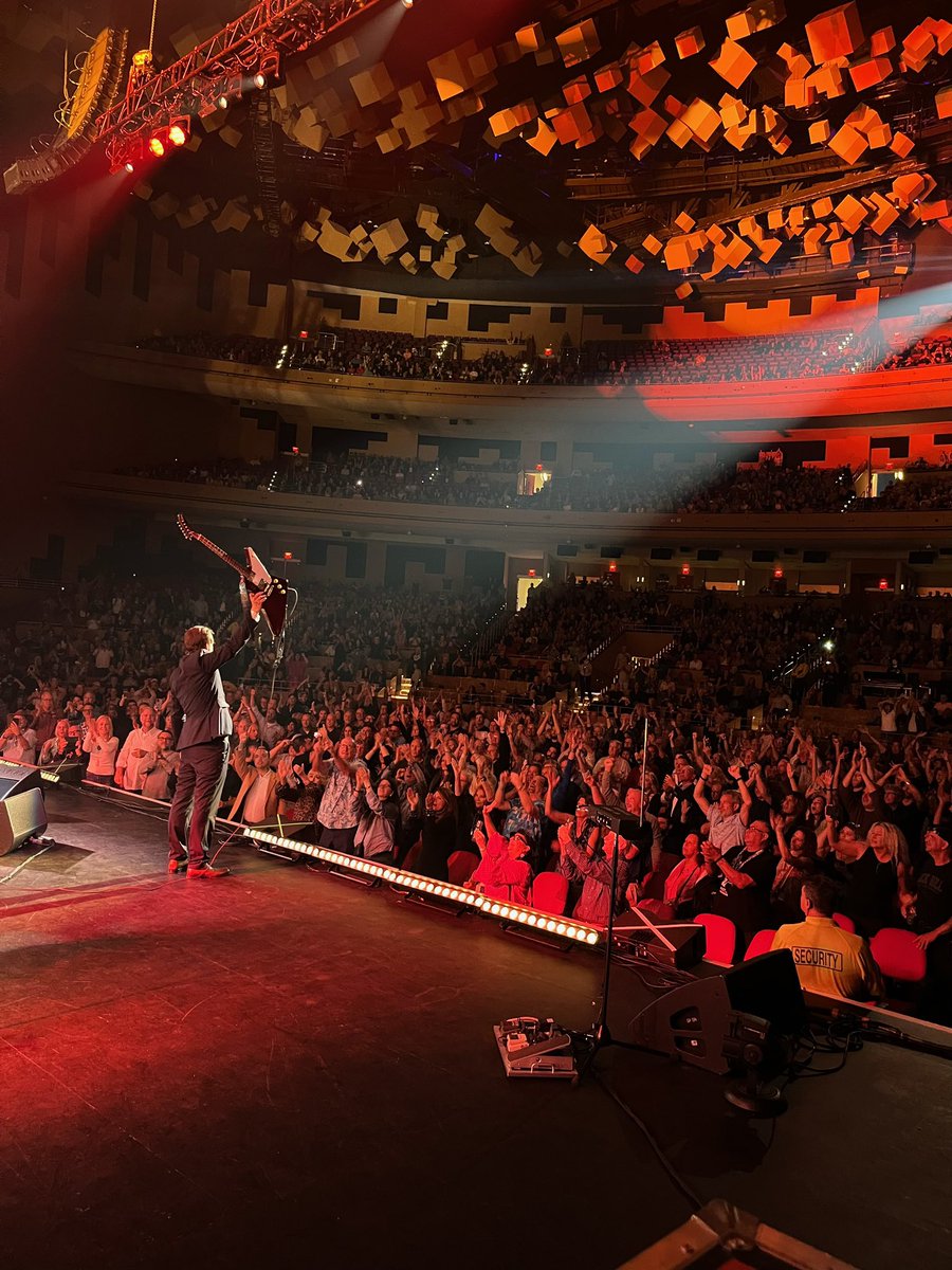 Joe Bonamassa (Official) (@jbonamassa) on Twitter photo Thank you 2023! 5000 strong tonight <a href="/HardRockHolly/">Seminole Hard Rock Hollywood</a> ! Thank you to the hundreds of thousands of fans that came out this year. Thank you to my wonderful band and crew! See you next year! Very grateful! 😎👍❤️❤️❤️ Thank you 2023! 5000 strong tonight <a href="/HardRockHolly/">Seminole Hard Rock Hollywood</a> ! Thank you to the hundreds of thousands of fans that came out this year. Thank you to my wonderful band and crew! See you next year! Very grateful! 😎👍❤️❤️❤️