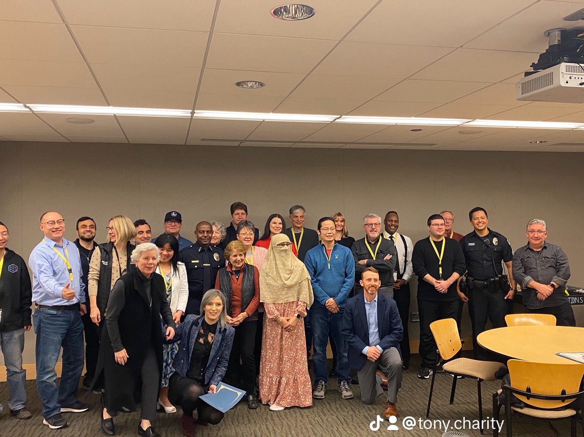 TonySeattle's tweet image. City of Bellevue Police Department’s Community Academy.