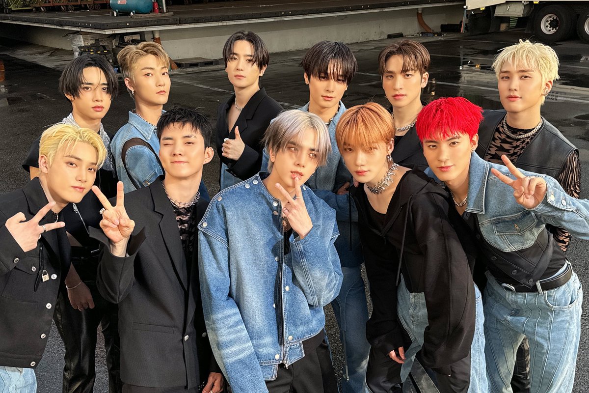 [🗳] 더보이즈가 인기가요 1위 후보에 올랐습니다‼️

📍 SUPERSTAR X 어플에서 SBS 인기가요 실시간 투표 접속
📍 ‘THE BOYZ-WATCH IT' 투표
📍 1계정 당 5표 투표 가능

인기가요 1위 WATCH IT⚠️
더비 여러분들의 많은 투표 부탁드립니다🙌

#THEBOYZ #더보이즈 #PHANTASY #WATCH_IT