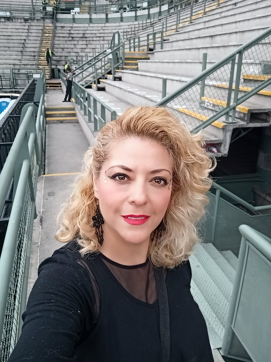 anaizquirda2018's tweet photo. Orgullosa de ser de la Cdmx dónde gobernará la gran mujer que ha creado un sistema de Bienestar llamado UTOPÍAS y que tienen "reconocimiento mundial" 👍💫💗💯👊🫶
#LaCiudadEsClara
#ClaraQueSi
#LaRutaEsClara
#ForoSolCdmx
#ConciertoRBD2023Tour https://t.co/YsfR9TQIsJ