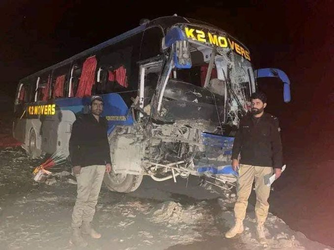 Another terrorist attack on tourist bus in Pakistan.Pakistan is not a safe place for international tournament. ICC should change the CT25 to some other country 

@_FaridKhan @Alishaimran111 @AhmerNajeeb @imransiddique89 @JohnyBravo183 @FarziCricketer  @BoiesX45 @ShayaanAlii