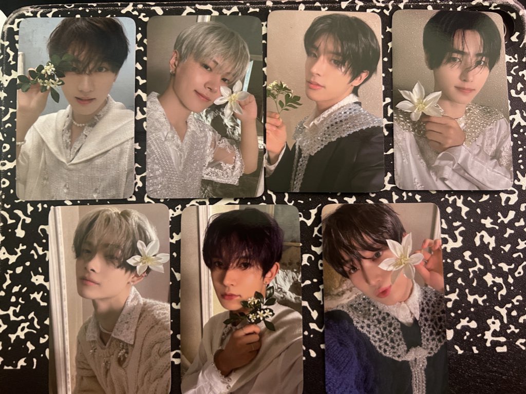거래 tweet media