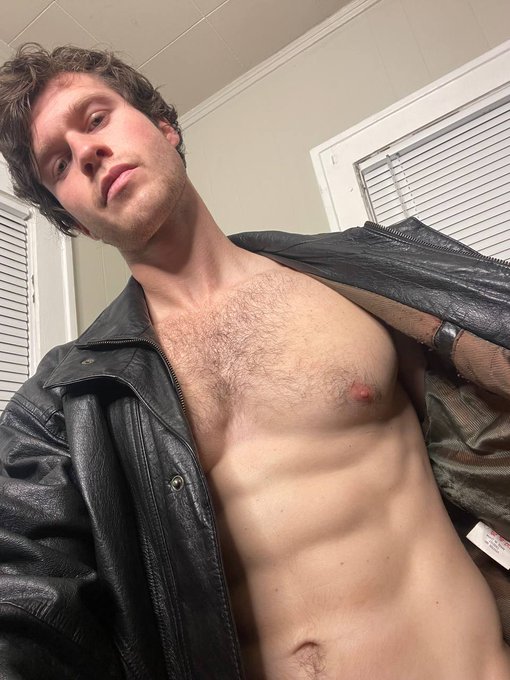 can I be yours? 😊 https://t.co/2AX0otdIrW