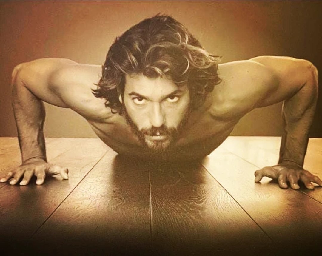 _dani_ta_6's tweet photo. Those who dedicate time to improve themselves do not find time to criticize others.
Good morning and Happy Sunday 🌹☕️☀️
#goodmorning #goddmorning #CanYaman https://t.co/xhvAlTi2RD