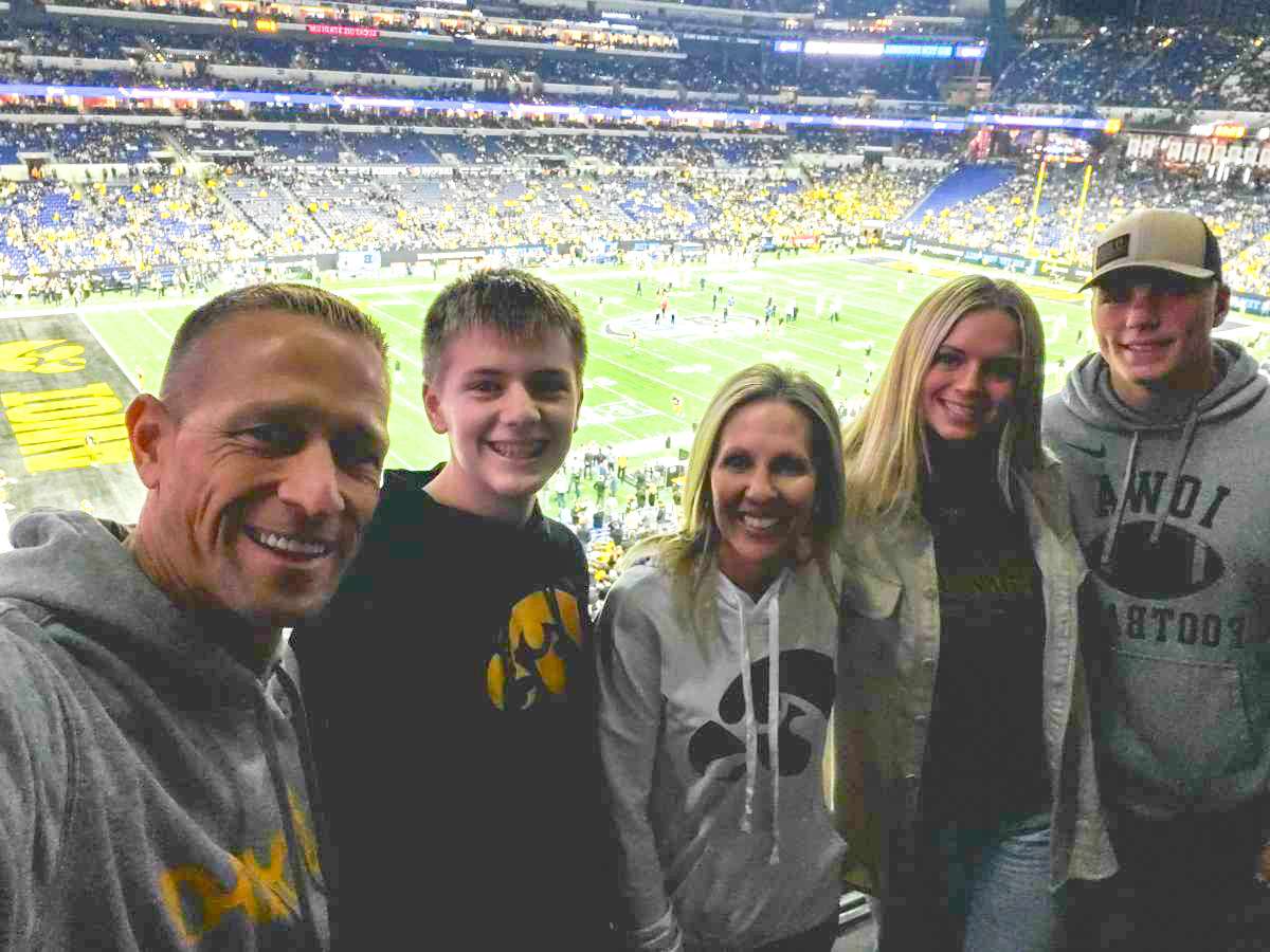 ToddVittetoe's tweet photo. Go hawks!!!
#B1GFCG https://t.co/cA2S7GqQtm