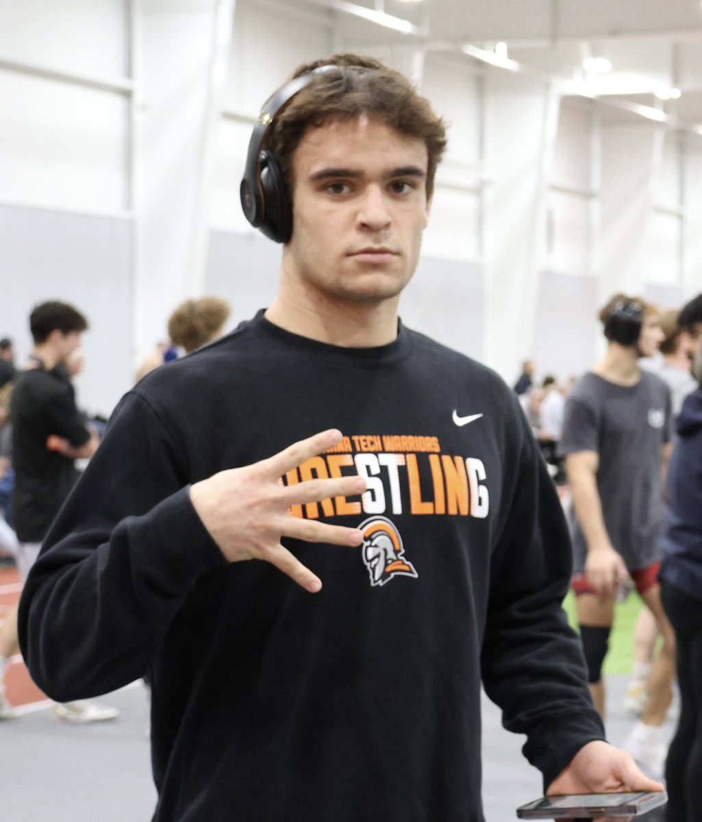 tracylnwilson's tweet photo. 🧡So grateful for the opportunity to watch and support Bode on the mat. Appreciate Braxton and Kenzie going along!🖤
#Gratitude
#Grit
#Purpose
#AllIn
#WarriorWrestling https://t.co/viaEb2uIgf