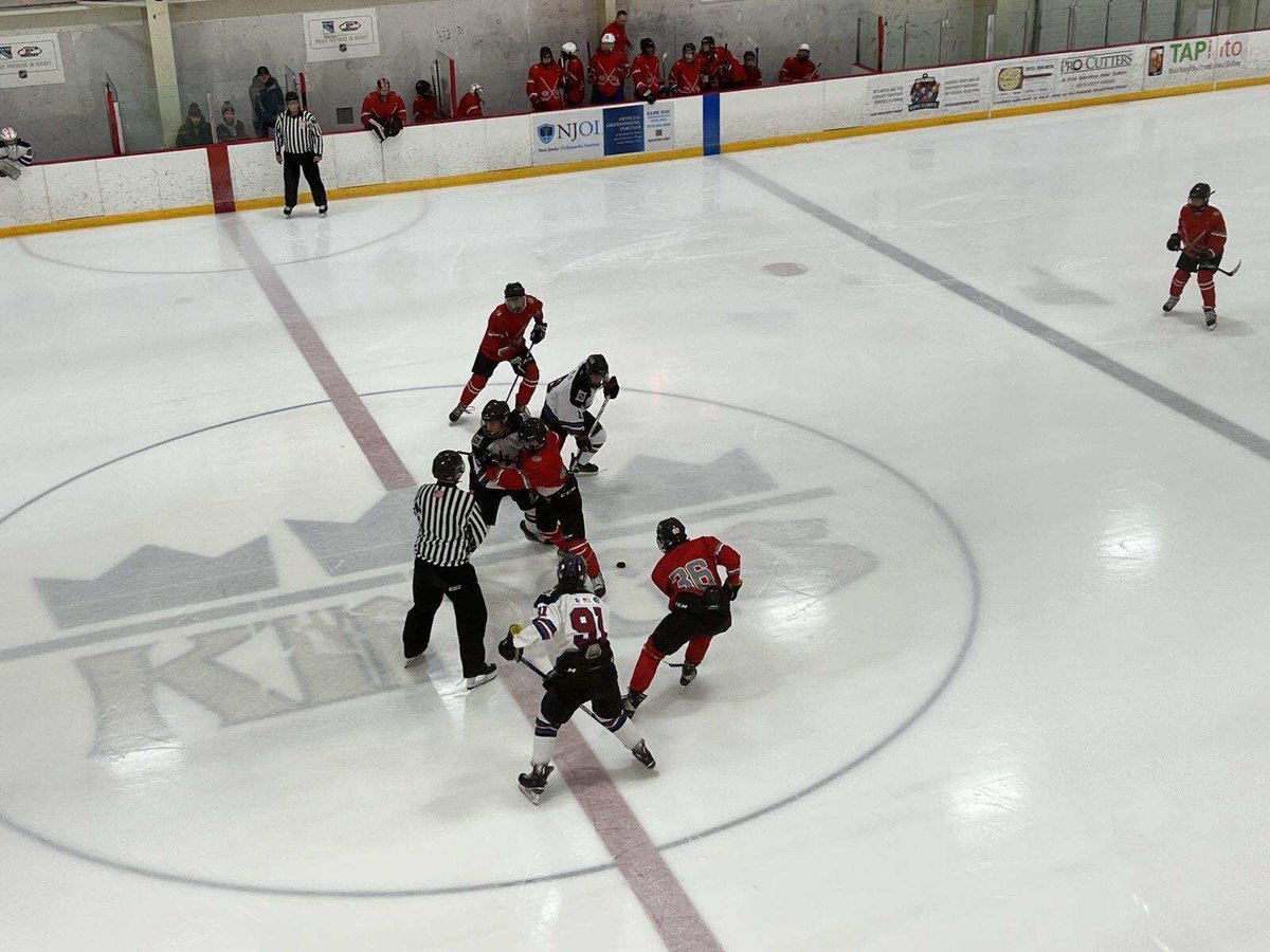 The Hoboken HS Varsity Hockey 🥅 🏒 first scrimmage against Newton Lenape Valley. #RedwingsHockey #HereWeComeHoboken