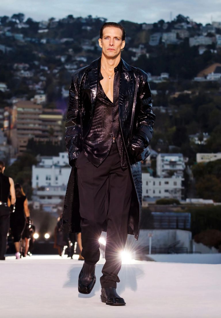 Vivy_A_S's tweet image. Iván de Pineda ya! #MFModa