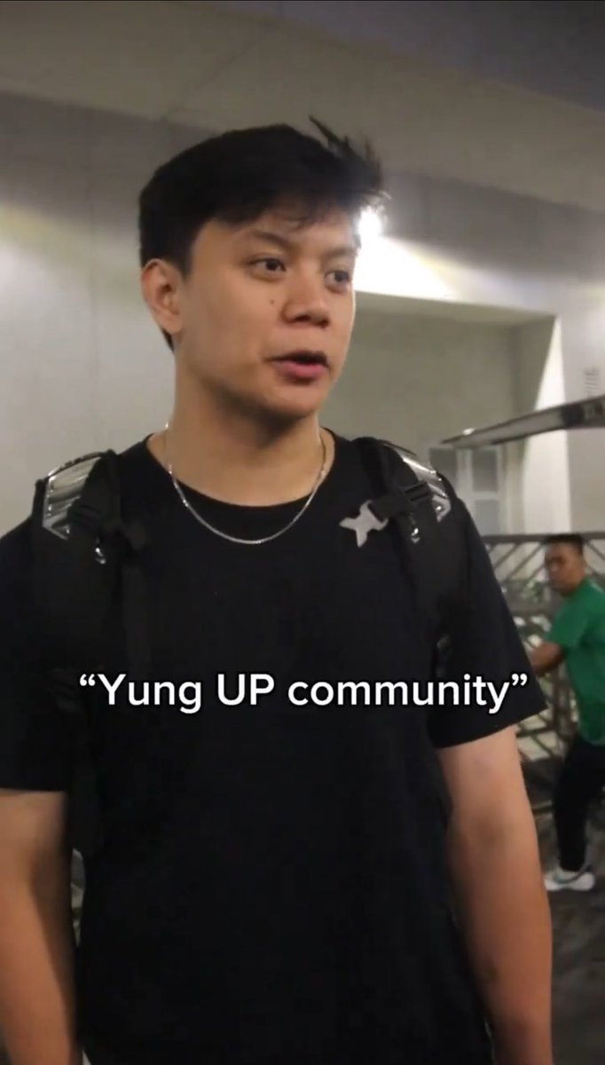 mandyrektor's tweet image. Move along, nothing to worry. We’ve got our 6th man coming, brace for it. Pressure defense and offense tayo sa cheering today. No let UP. You know the drill guys. #UPFight #NowhereToGoButUP💪🏼♥️💚