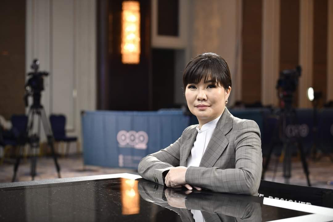 Хэрэв Та энэ хүний мэдээнд ямар ч филтэргүй итгэдэг бол нийгмийн асуудалд биш, өөрийн боловсрол, хувь хүний хөгжилдөө илүү анхаарах цаг болжээ гэсэн үг!