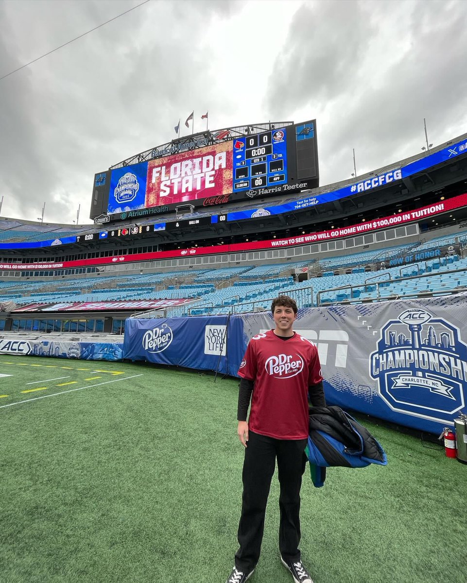 coachlamonda's tweet photo. Congrats to a past El Dorado Golden Hawk Football Alumni - Noah Campuzano - for winning the Dr. Pepper ACC Halftime $100,000 in tuition competition! Way to represent and I’m happy for you!!! #WHH @EDHSFOOTBALL https://t.co/cp3CvNYf9h