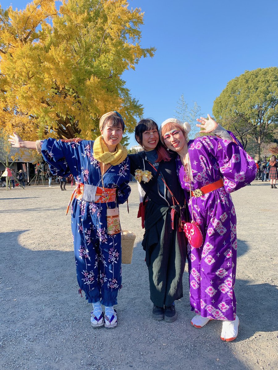 omatsu_club's tweet photo. 12.02
藤沢・遊行寺で行われた着物と音楽のフェス『UMI FES』へ🌊👘🪇✨✨
お松フェススタッフのさおりちゃん企画のフェス🙌✨✨
着物ってハードル高いけれど、気軽に着れるさおりちゃん考案の『キモノラギ(着物×野良着)』✨✨
やっぱり着物って素敵💓
#うみフェス
#kmnproject https://t.co/Y64LVs5s67