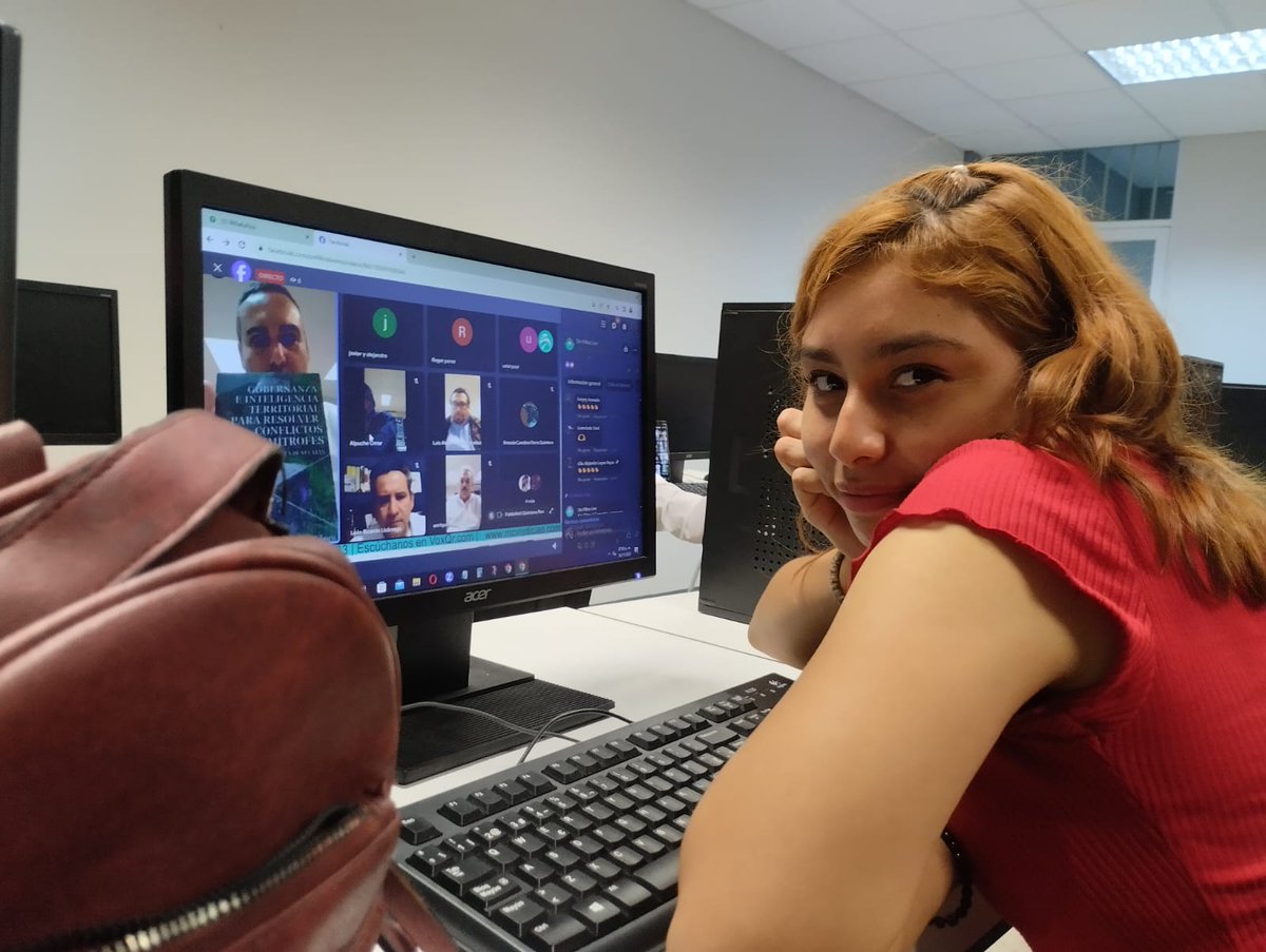 Gracias al  Instituto de Administración Pública del Estado de Quintana Roo, A.C. (IAPQROO) por invirarnos al 2do Conversatorio de la serie: ¿A QUIÉN LE IMPORTA LOS PROBLEMAS PÚBLICOS?
30/11/2023
<a href="/diana_uan/">Diana Uan</a> <a href="/mapachestec/">@MAPACHESTec</a> <a href="/omaralpuche/">omar alpuche leal</a> <a href="/LiliaAlejandr13/">Lilia López 💓</a> <a href="/RodrigoRubiou/">Rodrigo</a> @ZaidaDChan