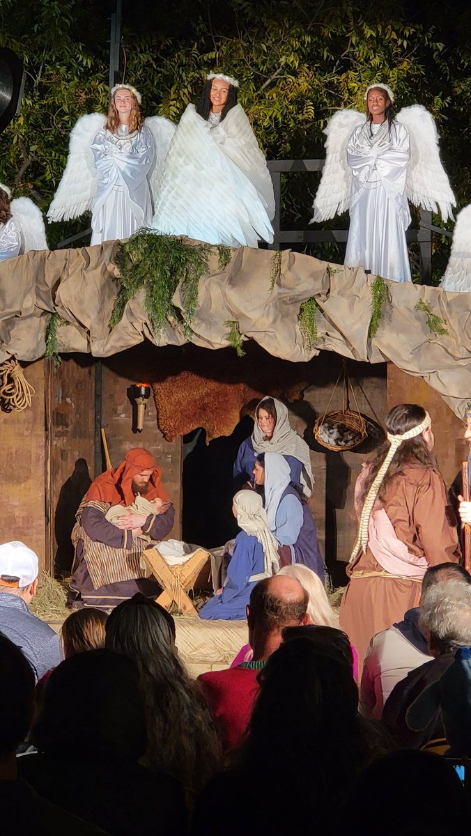 LouisValdez1's tweet photo. Nativity story. #DowntownRR #ChristmasSeason #FirstBaptistChurch https://t.co/H6nwCV5nio