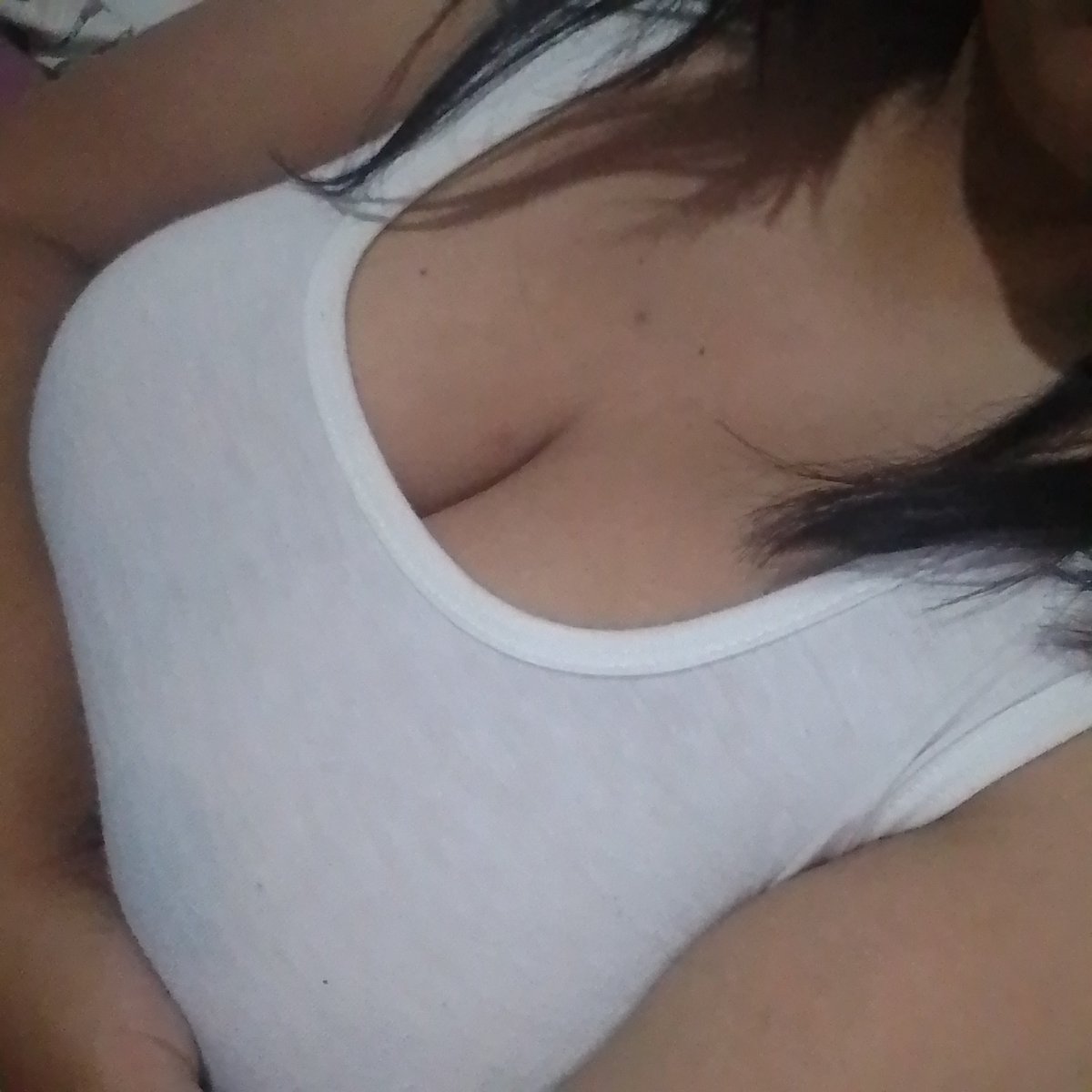 cleo_95's tweet photo. Se duerme así hoy!!!!! 

#goodnight 😘💫 https://t.co/vnpbYWJ3XV