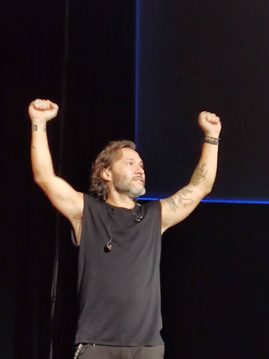 _leylachamy's tweet photo. Q lindo show en el @MovistarArenaAR  ..@diegotorres  nos emocionante a tod@s!!!Te amamos hasta el infinito!y siempre presente a dónde estes acompañándote!!🫶🫶 https://t.co/KuhkNpCVVo