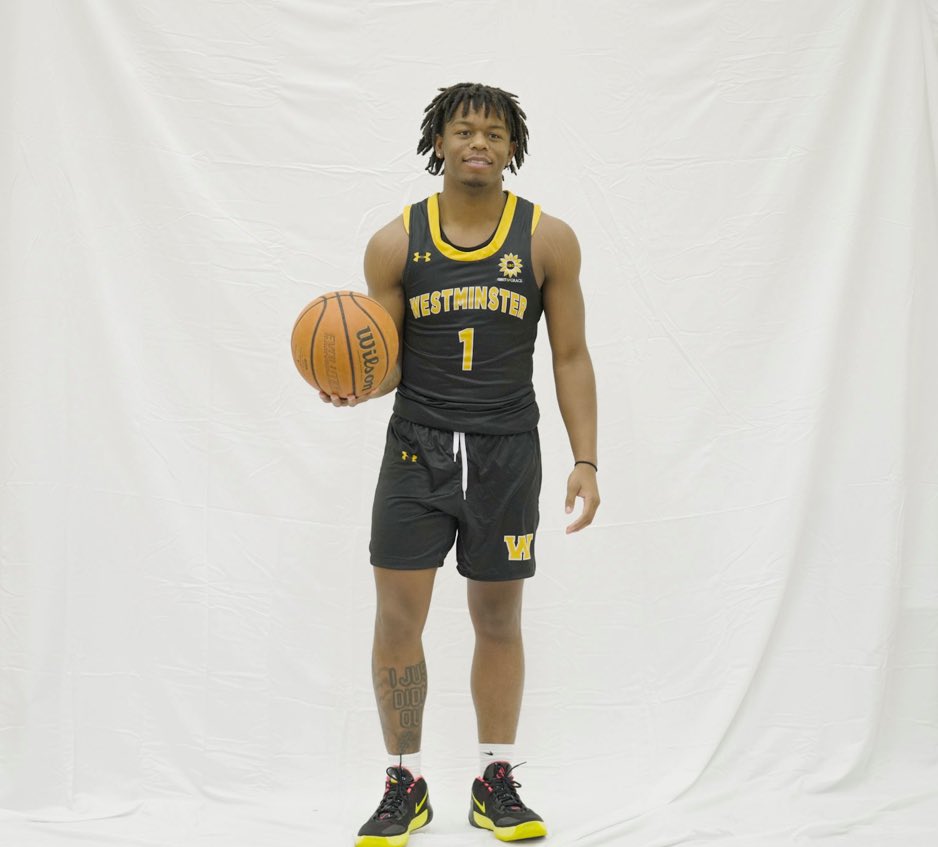 Westy came up short against a strong Loomis team this afternoon. Jermaine James🔥led all scorers today‼️

-Jermaine James: 31P, 5A, 3S
-Chris Powell: 17P, 4R, 2S, 2A
-Jayden Reid: 7P, 7R, 2B
-Austin Black: 4P, 11R, 1B
-Will’s Lown: 2P, 3R, 2A
-Johnny Hadden: 2P, 3R

#Westy🏀