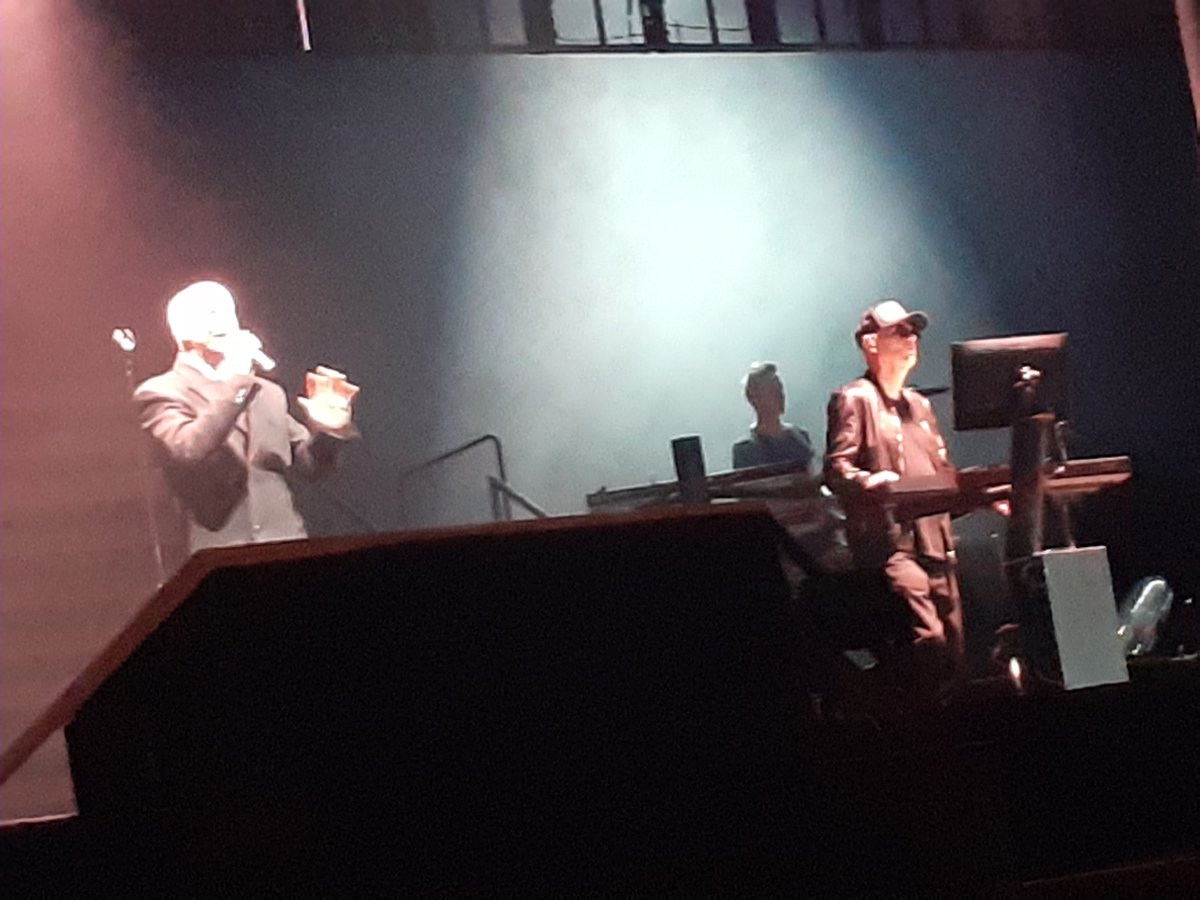 Nezeli_Fagundes's tweet photo. I can say with certainty: I am very happy. Thanks, @petshopboys! Your music is the best company.  #PetShopBoys #NeilTennant #ChrisLowe #Dreamworld #PrimaveraSoundSP https://t.co/2AaZKO1sRR