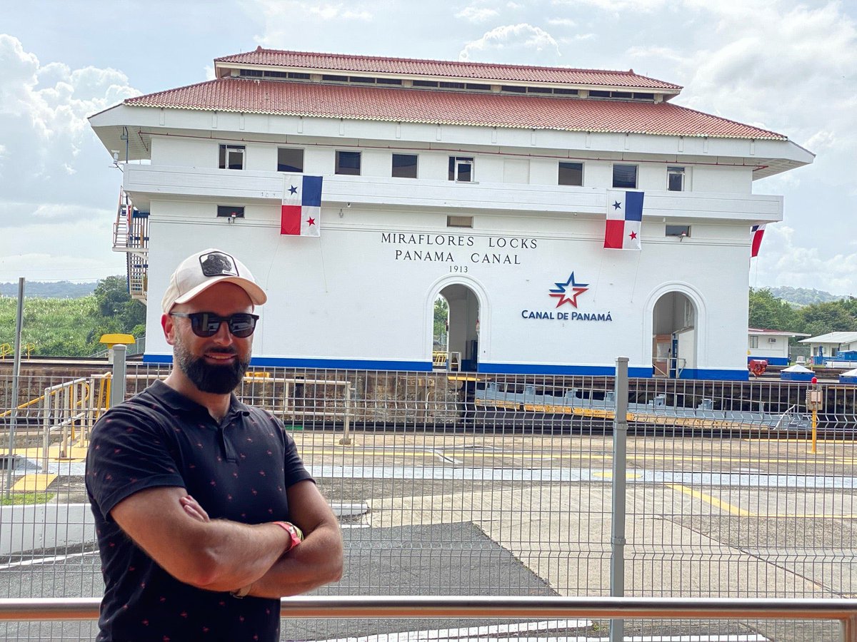 I'm at Centro de Visitantes de Miraflores in Panamá swarmapp.com/viktorsveips/c…