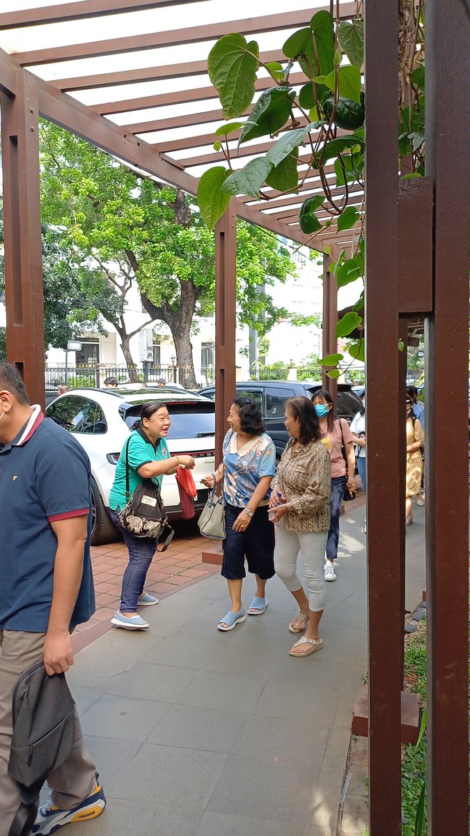 SantEgidioID's tweet photo. #citiesforlife #nojusticewithoutlife @santegidionews #jakarta #penolakan #hukumanmati Paus Fransiskus: "Hukuman mati hanya mengobarkan rasa haus balas dendam." @GerejaKAJ @gerejatheresia @MajalahHIDUP https://t.co/OLjleYMwfk