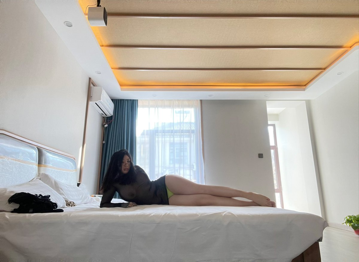 冬的精灵🧚🏻 https://t.co/iJ7YwwDzXI