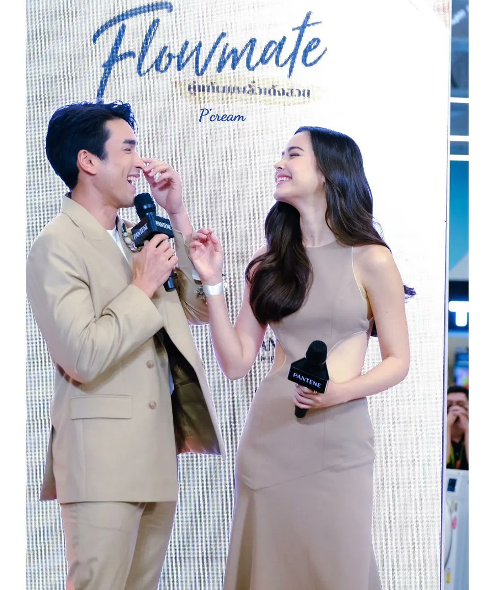 beauamis1's tweet photo. #ณเดชน์ญาญ่า น่ารักเนาะ #แพนทีน cr@bauphan1728
#urassayas #urassaya
#nadech #kugimiyas
#nadechyaya
#pantene #flowmate
#คู่แท้ผมพลิ้วเด้งสวย https://t.co/Qns0m4TM2u