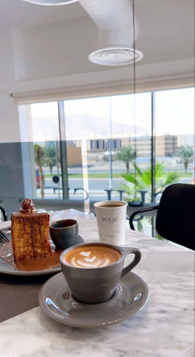 B_e1995's tweet photo. يارب يوم تنفلق فيه الارزاق يوم خفيف ويسير على الكل 🤍♥️
صباحكم خير ورضا يارب .🌞 https://t.co/D9uAVB9i1C