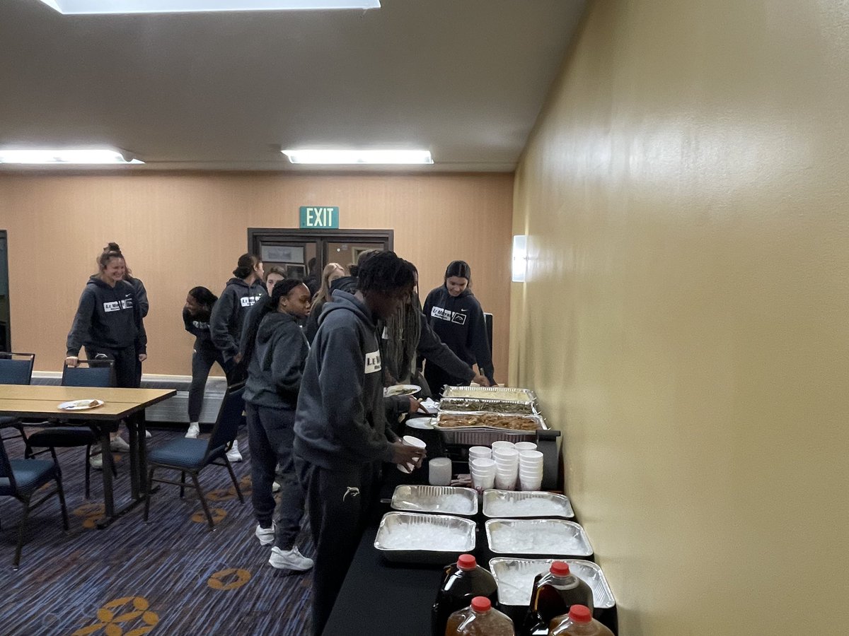 Dr. Mecca Marsh tweet media