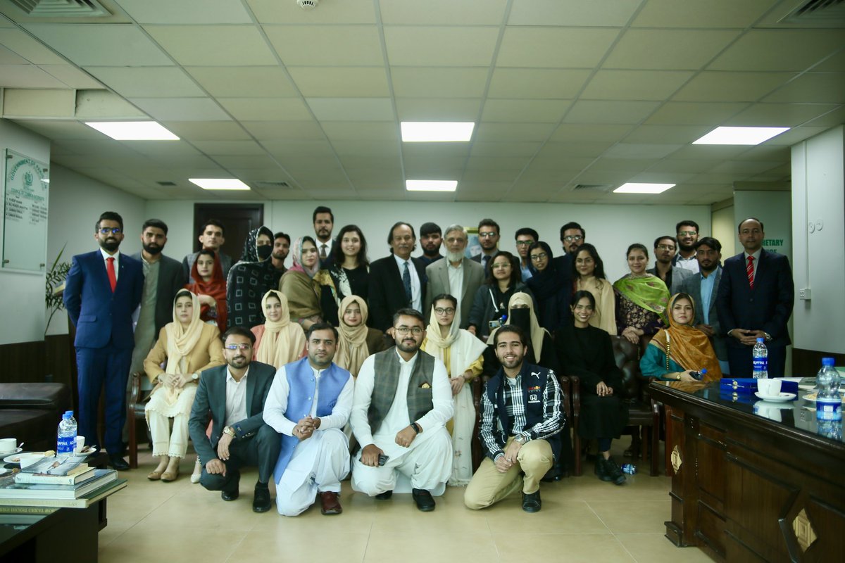 Lal Zaman tweet media