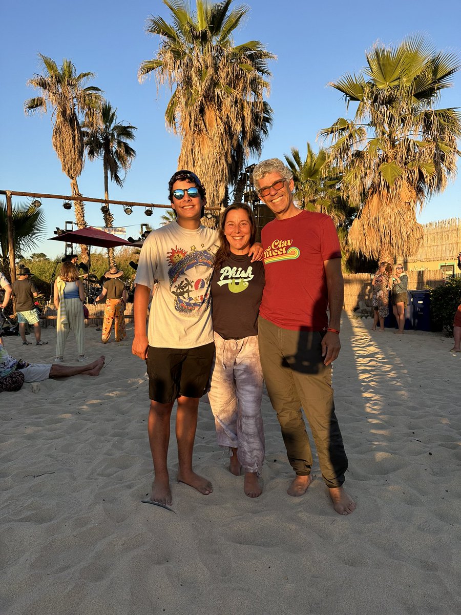 LisaBorden's tweet image. On the list of things that feel good.