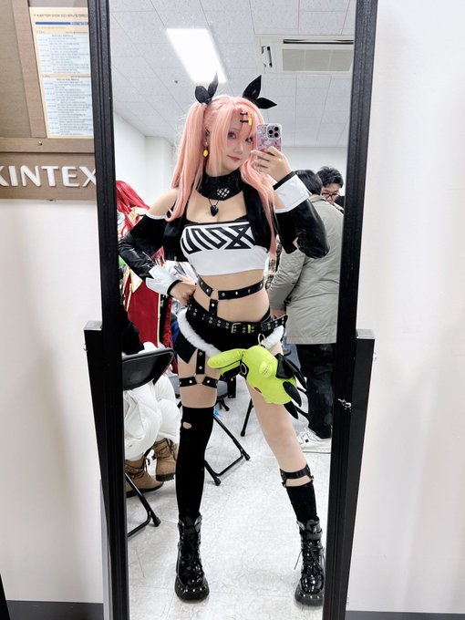 Twitterのコスプレ画像43