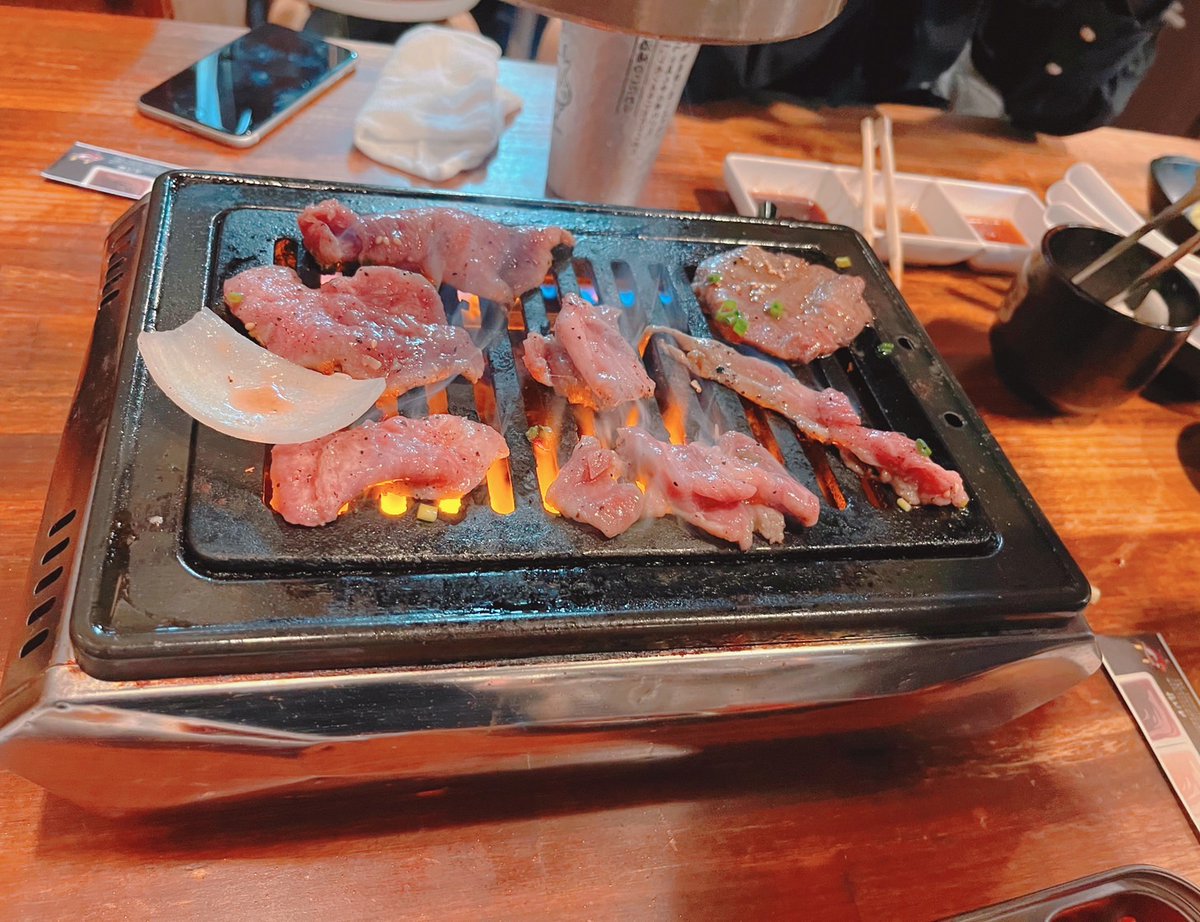 mjsan_chiba's tweet photo. 千葉店です✨
久々に友達三人で集まって遊びに行ってきました🎶
ついつい飲みすぎて帰りの電車がヤバかったです😨笑
本日もご来店お待ちしております✨ https://t.co/z0CiczH5IA