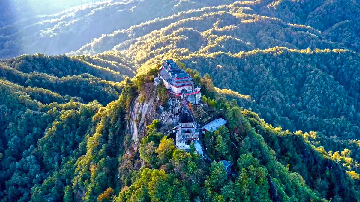 loveorochl's tweet photo. #Tengchongscientistsforum, #scientistsforum, #Tengchong https://t.co/WXtXesnPYR