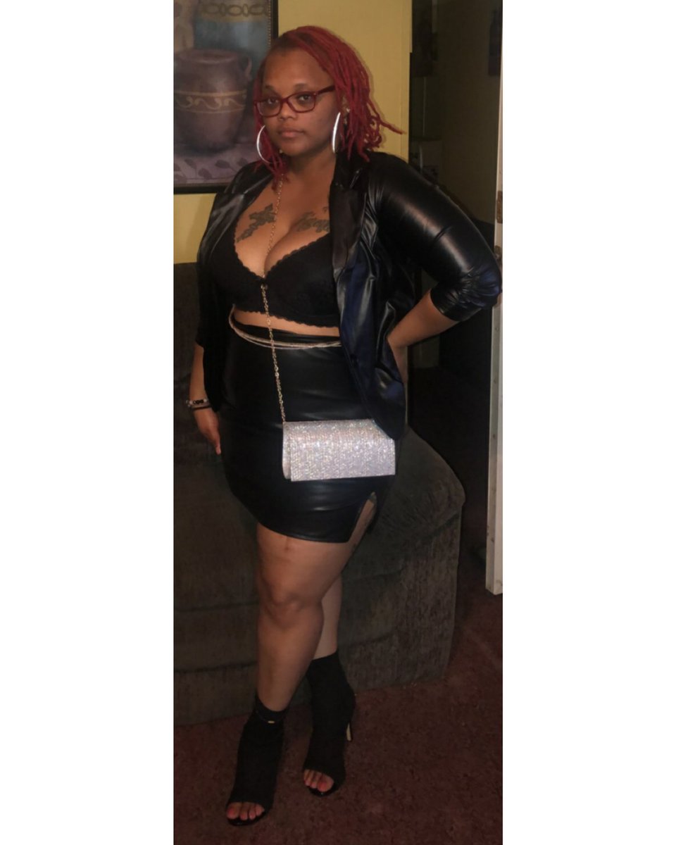 Styled by yours truly👠
#womeninbusiness #fashionista #BlackIsBeautiful #blackowned  #fashionshow