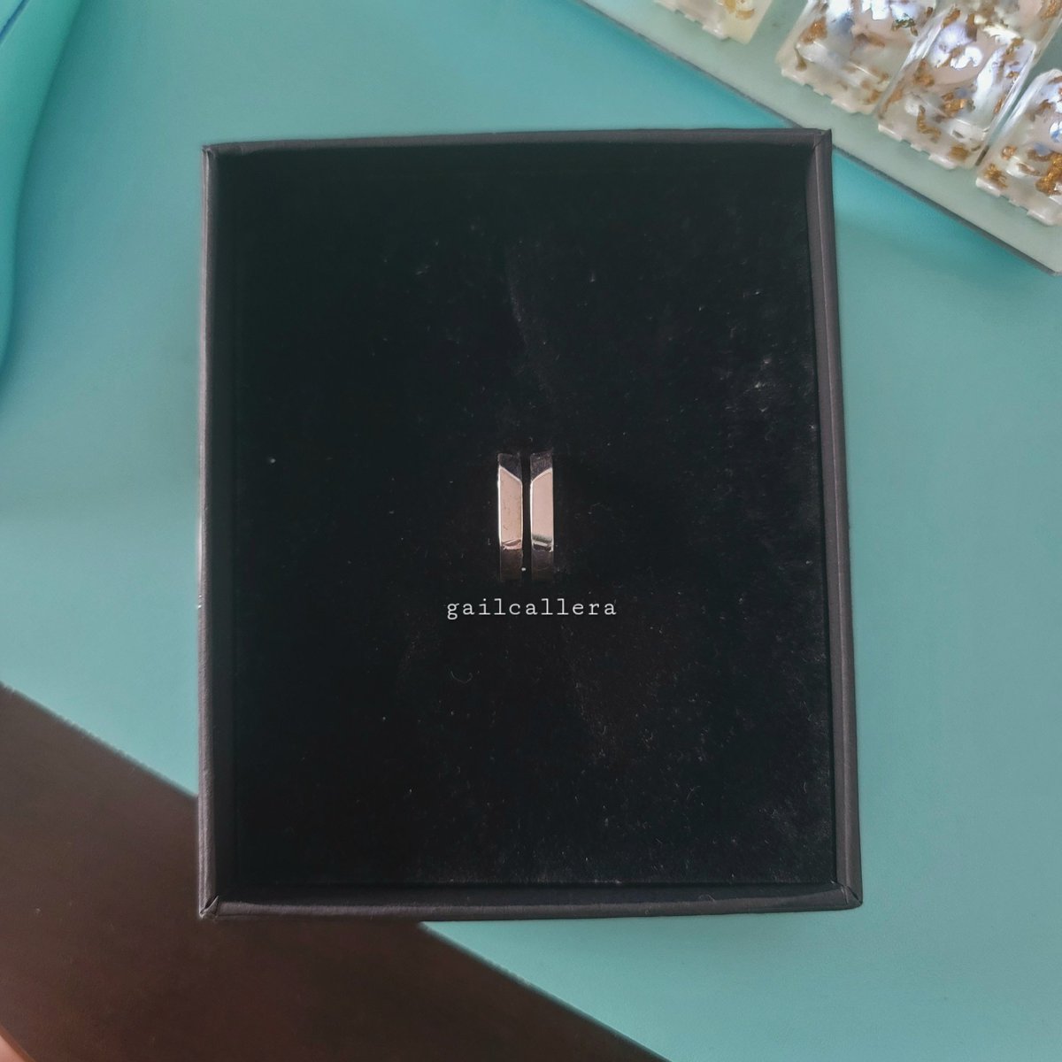 minyoongail's tweet photo. ‼️ QUITTING SALE ‼️

WTS LFB
BTS MAP OF THE SOUL RING (NO PC SET)
Size 17

Price: P700

MOP: GCash, Maya, Unionbank
MOD: SHP Checkout, SDD, LBC
DOP: PAYO, 3 days reservation

mots rm namjoon jin seokjin suga yoongi jimin v taehyung jk jungkook https://t.co/9whW88ag4s