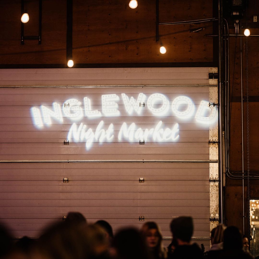 🌟 BEST CROWD TONIGHT! 🌟

Y'all did not play any games tonight! This is how you truly end the season of #NightMarkets! Thank you to everyone who made a trip down and dashed all night long with us. ❤️