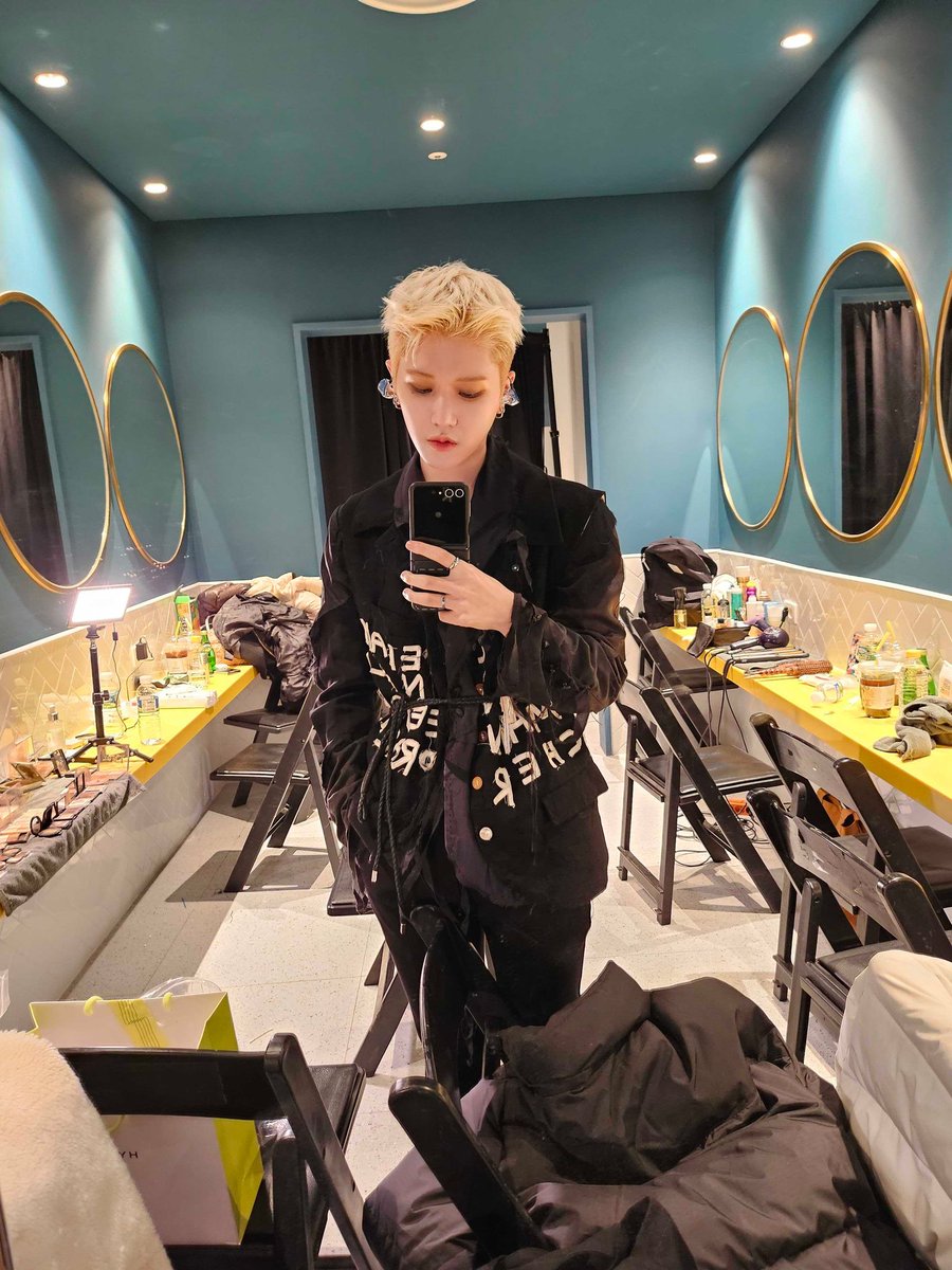 BOYNEXTDOOR_twt's tweet image. 와썹 MMA
#BOYNEXTDOOR #RIWOO #원도어 #리우 #MMA