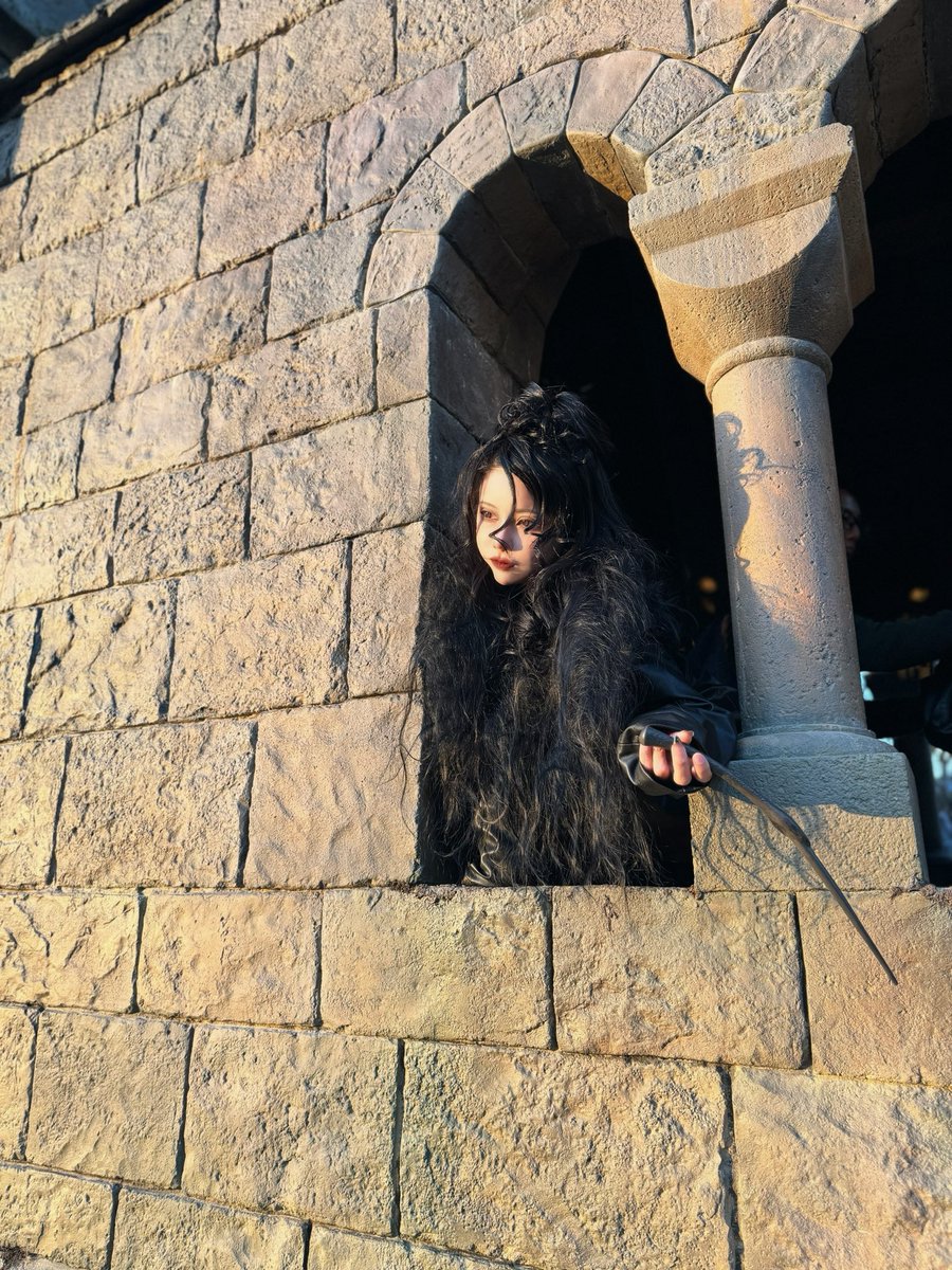 honey__chun's tweet photo. 我が君いた〜🪄🐍🖤

#ハリポタツアー #ハリーポッター #ハリポタ #HarryPotter #コスプレ #コスプレイヤーさんと繫がりたい https://t.co/9FCqPvrj5H