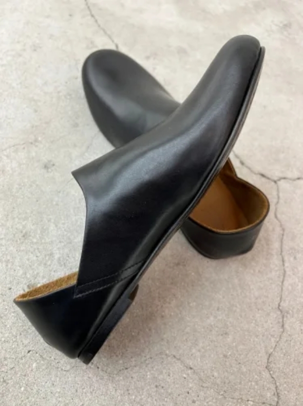 Psychobox_LAB's tweet photo. AUTTAA / Room Shoes ii “Smooth Kip”入荷
https://t.co/Pg1eEHMmwM
・
#AUTTAA #アウッタ
#Psychobox #サイコボックス
#PsychoboxLAB #サイコボックスラボ
#米子 #米子市 #松江 #鳥取 #出雲 #倉吉 #境港
#fashion #ファッション
#selectshop #セレクトショップ #米子セレクトショップ
#ootd #2023AW https://t.co/MraSDQEZbw