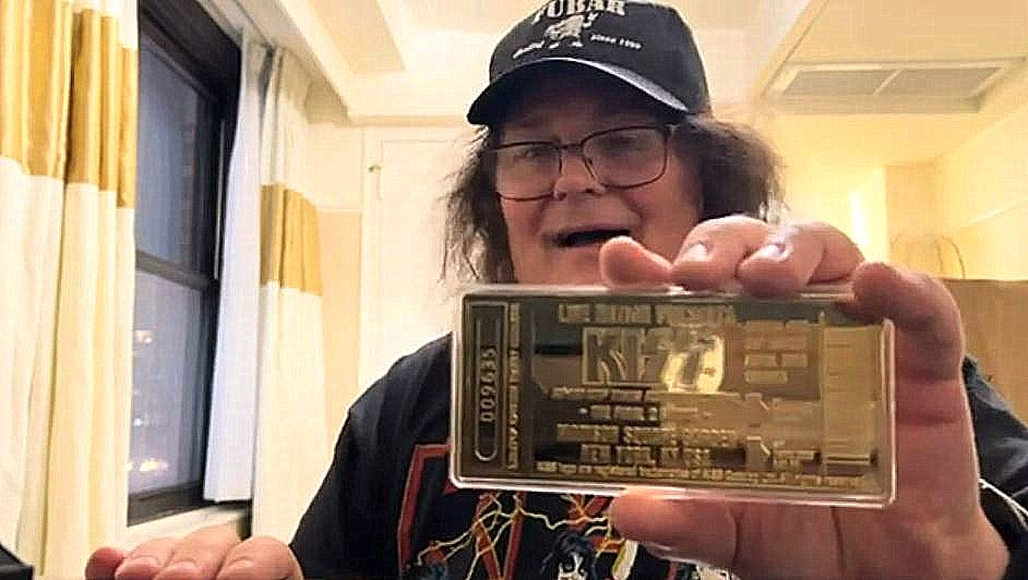 𝐊𝐈𝐒𝐒𝐨𝐩𝐨𝐥𝐢𝐬 tweet media