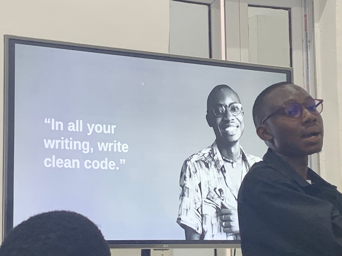 97Afolabi's tweet photo. @ErhaborFona's session at #DevFestBenin23 was very interesting. It was short, educative and interactive. Good job! ๐๐๐ https://t.co/MXOQx4grfb