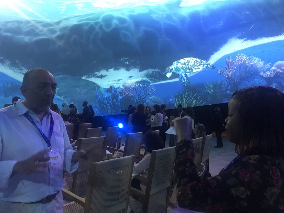 Journalist fellows of <a href="/wellcometrust/">Wellcome</a> and <a href="/InternewsHJN/">Internews Health Journalism Network (HJN)</a> reporting the first ever Health Day at a COP. ‘We are all patients of Climate Change’ <a href="/MegEmiller/">Megan Miller</a> <a href="/earthjournalism/">Earth Journalism Network</a>