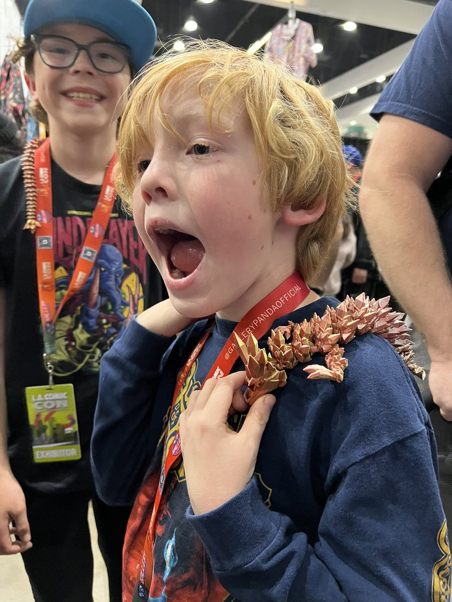 PurpleBJenga's tweet photo. Day 2 of #LACC and it was a crazy day. Didn’t get many pics from today but luckily our friends who stopped by were able to capture some of us and of themselves. One day to go! https://t.co/8DJGF8kgis