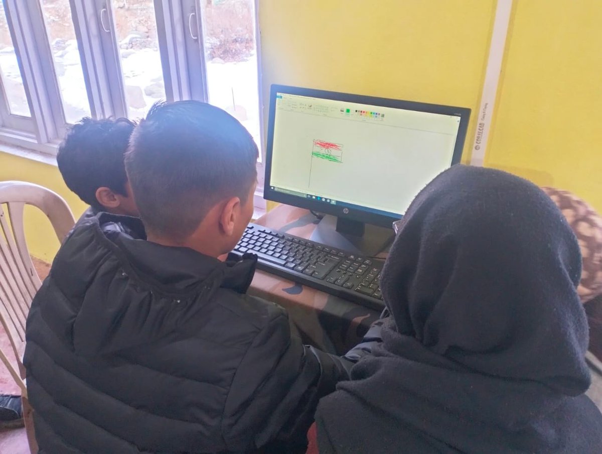 shoibaktar42243's tweet photo. Computer literacy is the education needed to progress and embrace the future. Let us acknowledge it and make the much-needed change this Computer Literacy Day.
#WorldComputerLiteracyDay
#DigitalLiteracy
#TechLiteracyWave
#KeyToTechWisdom https://t.co/UDbPSylezW