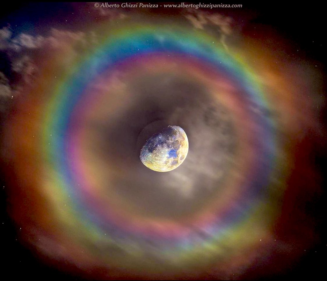 Moon-Glow Halo : Lunar Radiance, An Iridescent Moon, With- Heavenly Halos.~  #haiku #nature #heaven #poetrycommunity #poetry #haikuchallenge (iridescent), image size:1124x967