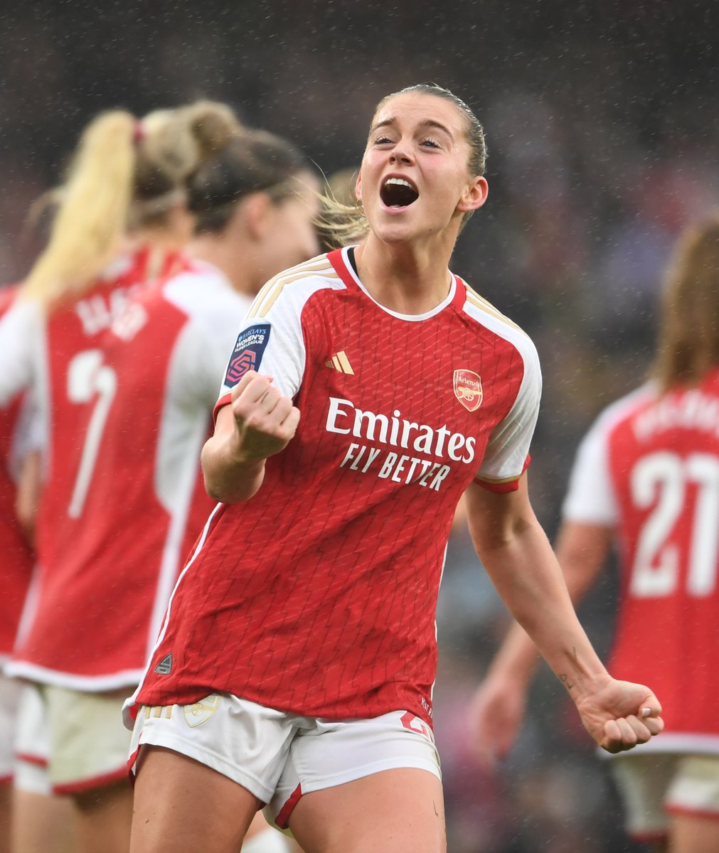 ArsenalWFC's tweet image. We've got... Lessi Russo ❤️