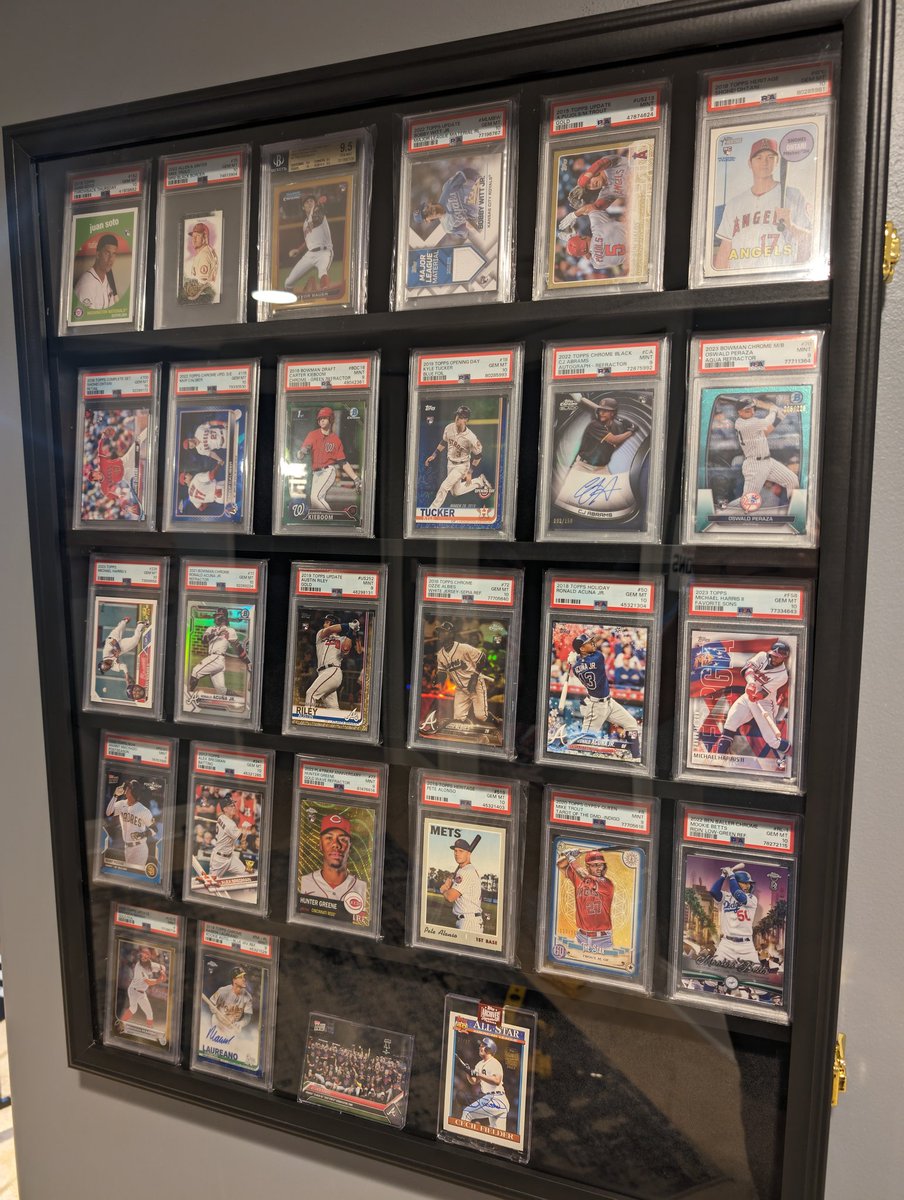 SgtWolfe77's tweet photo. @SlabsOfHeat  Thank you so much for all you guys do. My son and I have made a lot of purchases as of late. Here's the results for our basement. We got room for 1 more 3 pack of heat! https://t.co/wvXg65NMZv