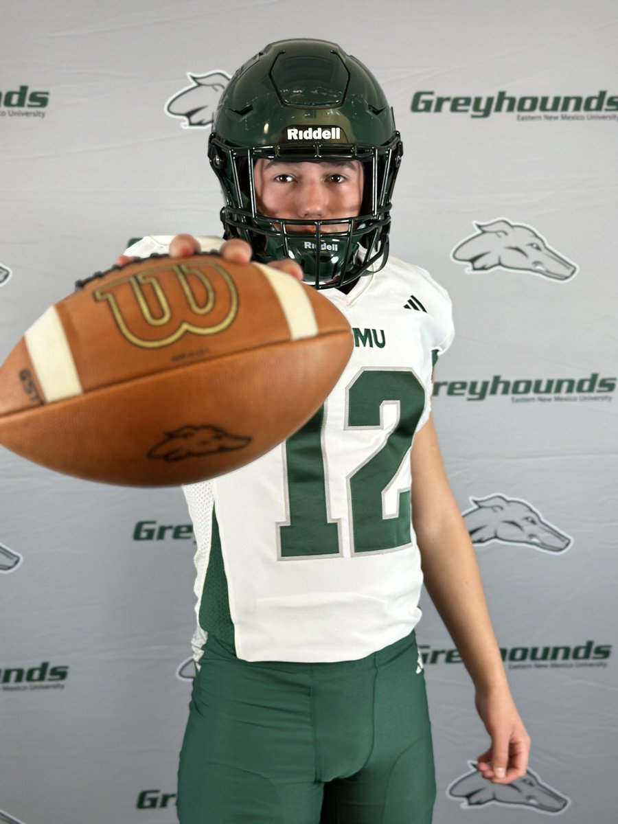 Had a great visit with <a href="/ENMUFootball/">Eastern New Mexico University Football</a>! Thanks <a href="/CoachKelleyLee/">Kelley Lee</a>  and the entire staff for having me out there. 
<a href="/Angrybirdfb/">Aaron Ocampo</a> <a href="/PrepRedzoneNM/">Prep Redzone New Mexico</a> <a href="/NMrecruits/">NM Athletes</a>